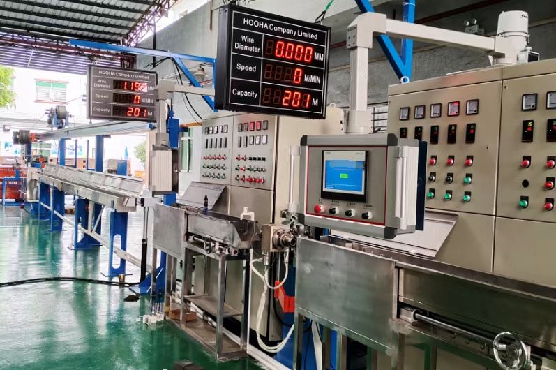 80+40 Extrusion equipment PE PVC PP Cable manufacturing wire extruder for power cable making 1-16 MM2