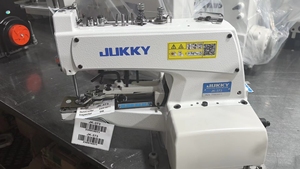 Machine à coudre industrielle JUKKY JK373 pour la pose de boutons, avec levage automatique du presse-pied à démarrage unique, en promotion - Product Image 2