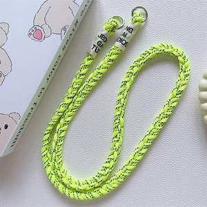 Sangle d'étiquette torsadée élégante Sangle de lanière faite à la main <span class=keywords><strong>pour</strong></span> le <span class=keywords><strong>cordon</strong></span> de bandoulière de charme de téléphone <span class=keywords><strong>pour</strong></span> <span class=keywords><strong>accrocher</strong></span> la chaîne mobile Corde de clés de qualité supérieure - Product Image 6