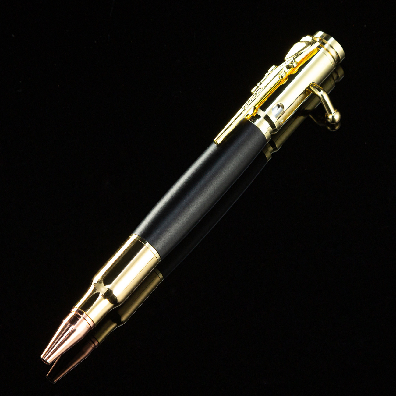 Fil noir (doré)