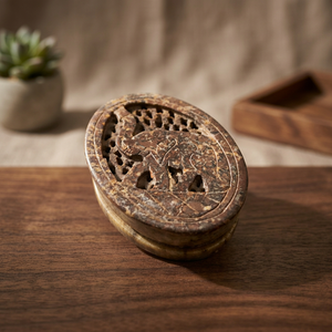 Boîte à pilules en pierre de savon - Product Image 2