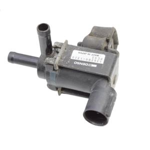 Vanne solénoïde de nettoyage à la vapeur Denso 136200-1320 pour Honda Accord Prelude Civic - Product Image 1