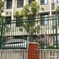 Clôture en acier galvanisé, barrière de protection pour villas et communes, clôture de protection et d'isolation pour zones industrielles extérieures