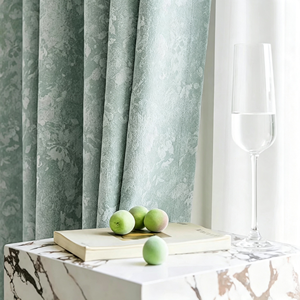 Tende Oscuranti Jacquard con Motivo Floreale Stile Downton Abbey, Verde Salvia, Drappeggi Plissettati alla Francese per Soggiorno, Vendita all'Ingrosso al Metro - Product Image 5