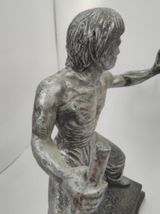 Statua in Resina Personalizzata di Uomo Muscoloso, Scultura 3D Dipinta a Mano Realistica per Decorazione Palestra - Product Image 6