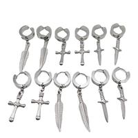 Boucles d'oreilles créoles Huggie en acier inoxydable style urbain avec breloques croix, épée et feuille, unisexe, bijoux d'oreille personnalisés, vente en gros