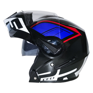 หมวกกันน็อคแบบเปิดหน้าสำหรับผู้ชายและผู้หญิง หมวกนิรภัยสำหรับขี่มอเตอร์ไซค์ พร้อมปีกหลังขนาดใหญ่ - Product Image 1