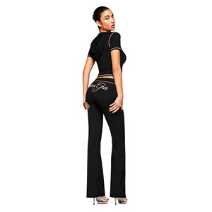Conjunto de Dos Piezas Gia, Chaqueta con Capucha y Pantalones Cortos Estampados, Corte Ajustado, Elástico, <span class=keywords><strong>Chándal</strong></span> para <span class=keywords><strong>Mujer</strong></span>, Listo para Enviar, Stock Disponible - Product Image 5