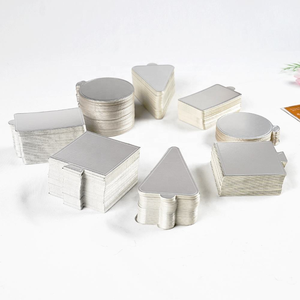 Mini plateaux à gâteaux argentés Tableaux d'affichage durables Plateaux à dessert mousse Assiettes à cupcakes Planches à gâteaux pour gâteau <span class=keywords><strong>DIY</strong></span> Baking Dessert Party - Product Image 5