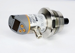 Capteur de débit IFM SBG257 avec affichage, 4-200 L/min, 1/4 IO-Link, débitmètre magnéto-inductif - Product Image 4