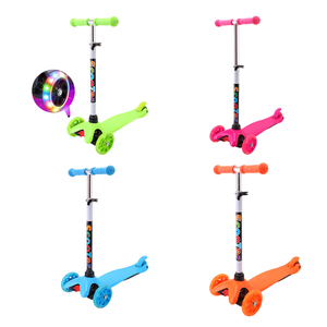 Vente en gros de jouets portables à équilibre automatique pour enfants, mini-trottinettes pour garçons et filles - Product Image 1