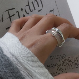 Bague en argent pur S925 à double couche avec incrustation transparente de jade blanc, nouveau design chinois haut de gamme, technologie de griffes - Product Image 1