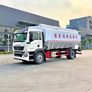 Camión Cisterna HOWO 4x2 Diésel Manual Nuevo de 10 Toneladas y 20000L para Alimentos a Granel, Granos y Ganado - Product Image 2
