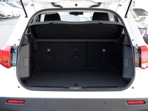 <span class=keywords><strong>Suzuki</strong></span> <span class=keywords><strong>Vitara</strong></span> 2016 Usada, 1.4T Turbo, Automática, SUV, Asientos de Cuero, Interior Oscuro, Llantas R17, Cámara de Reversa Izquierda - 103kW 3550USD - Product Image 6