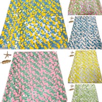 Tissu brocart direct usine 100% polyester résistant à l'abrasion respirant brodé géométrique abstrait 2 couleurs mariage