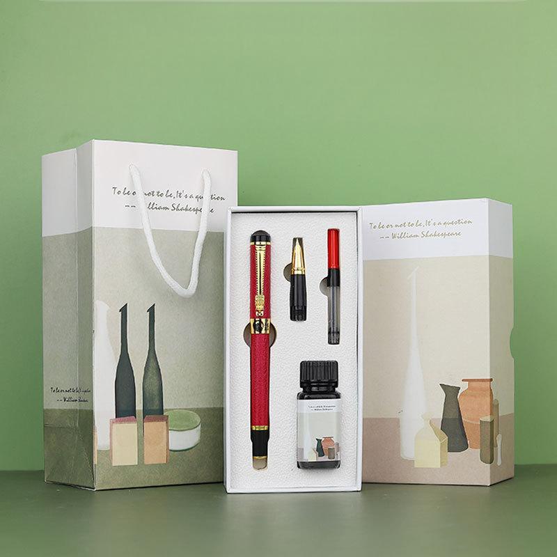 Stylo plume rouge + accessoires plume dissimulée