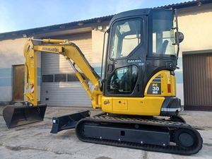 Miniexcavadora Komatsu PC30MR de Alta Calidad en Venta a Bajo Precio y en Buenas Condiciones - Product Image 3