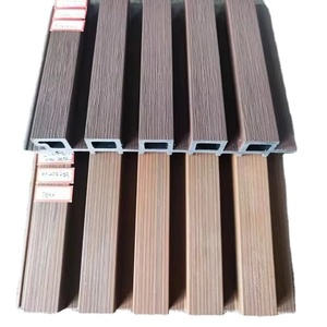 Rivestimento Esterno <span class=keywords><strong>in</strong></span> WPC di Lusso Anti-UV Impermeabile con 5 Listelli Larghi Nuovo Design Resistente all'Umidità per Hotel Uso Esterno <span class=keywords><strong>in</strong></span> <span class=keywords><strong>Plastica</strong></span> - Product Image 4