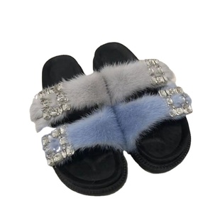 Pantofola di pelliccia di <span class=keywords><strong>visone</strong></span> da donna di nuovo prezzo all'ingrosso di moda 2024 - Product Image 1