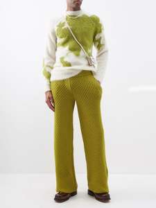 Conjunto personalizado de Jersey de hombre de manga larga con cuello redondo y Jacquard verde Nathan con estampado de mohair y pantalones de punto - Product Image 3