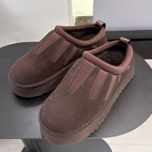 Nouveau modèle 2026, bottes de neige pour femmes de la marque UGGs, de haute qualité, avec tige en cuir véritable et laine de luxe pour la chaleur et le confort - Product Image 3