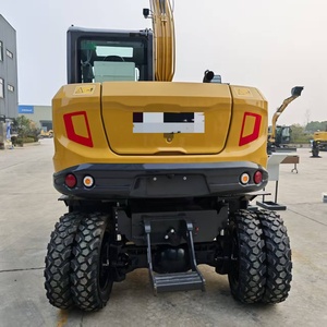 XE85WG PRO Excavatrice sur pneus d'occasion de 8,5 tonnes avec moteur Yuchai pour la construction routière au Moyen-Orient - Product Image 1