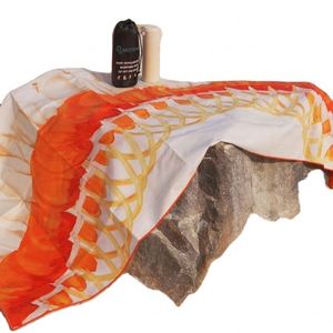 Grande serviette de plage avec sac de voyage, microfibre premium compressée, séchage rapide, antimicrobienne, sans sable pour enfants - Product Image 1