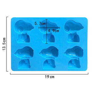 <span class=keywords><strong>3D</strong></span> Eco-vriendelijke herbruikbare siliconen dierenmal voor eenvoudig taart bakken Snoopy-vorm voor kinderfeestjes - Product Image 3