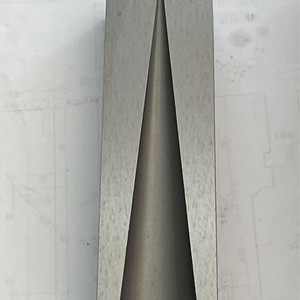 Machine de découpe de fil CNC Proline EDM DK77100H, plan de travail 1000x1200mm, axe Z 600-800mm, usinage de moules de haute précision - Product Image 2
