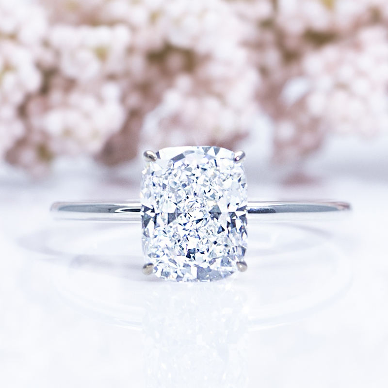 แหวนเพชรแล็บ 18K