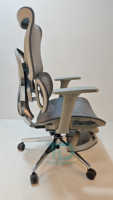 Chaise de bureau exécutive moderne de luxe de haute qualité, en maille, en aluminium, ergonomique, avec repose-pieds rétractable, dossier réglable
