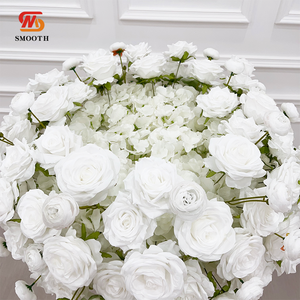 Arreglo de flores de rosas blancas hechas a mano de fábrica suave, centros de mesa personalizados, decoración de eventos, Bola de flores artificiales - Product Image 6