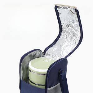 กระเป๋าเก็บอุณหภูมิทรงกระบอกแบบหนา ผ้าอ๊อกซ์ฟอร์ดกันน้ำ สำหรับใส่กล่องอาหารกลางวัน พร้อมสายสะพายไหล่ - Product Image 4