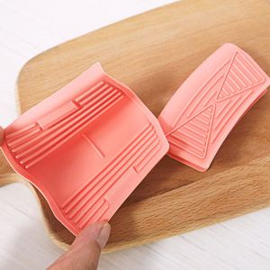 High Quality NonSlip Silicone <b>Pan</b> <b>Handle</b> Protector Reusable Heat-resistant Grip Cover Comfortable Safe Cooking Kitchen Sleeve - Product Image 3