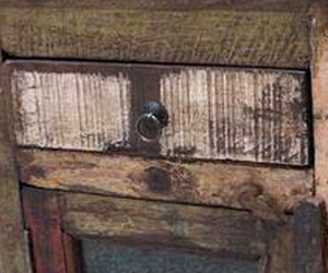 Mesita de Noche Rústica de Madera Reciclada con 1 Cajón y Puerta de Vidrio, Mueble de Dormitorio Hecho a Mano, Gabinete de Almacenamiento Estilo Antiguo - Product Image 5