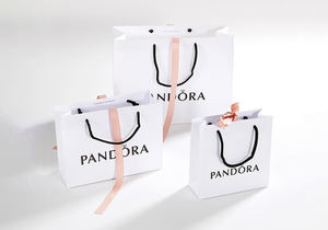 ถุงกระดาษช้อปปิ้งสำหรับร้านเสื้อผ้าหรูหราแบบสั่งทำพิเศษ พร้อมโลโก้ของคุณเอง สำหรับบรรจุภัณฑ์ขายปลีกและขายส่ง - Product Image 6