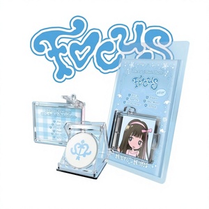 Hearts2Hearts - El primer miniálbum [FOCUS] (Versión SMini) (Álbum inteligente) Álbum oficial de Kpop coreano en CD - Product Image 1