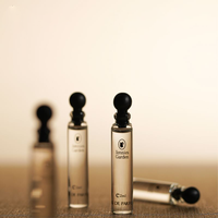 Mini Flacon Échantillon de Parfum 0.5ml 1ml 2ml 3ml, Bouteille de Recharge Portable en Verre Vide avec Pulvérisateur pour Huiles Essentielles et Emballage de Parfum