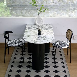 Mesa de Comedor Ovalada de Mármol con Base Negra para Apartamentos Pequeños, Diseño Estable - Product Image 3