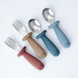 Juego de tenedor y cuchara de entrenamiento para bebés con mango corto ISSILI |   Acero Inoxidable 304 con Cubierta de Silicona |   Utensilios para la Alimentación de Niños Pequeños - Product Image 1