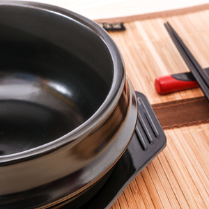 Olla de Cerámica Coreana de Alta Calidad con Logotipo Personalizado, para Sopa Miso, Guisos y Bibimbap, Tazón de Piedra Versátil - Product Image 3