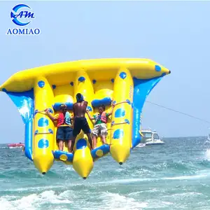 Giochi d'acqua gonfiabili banana boat pesce volante per lo sport