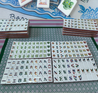 Ubin Mahjong Amerika Bertema Kupu-kupu Bunga dengan Desain Bunga & Bambu Berwarna-warni, Ubin Berbingkai Oranye untuk Pertemuan Keluarga