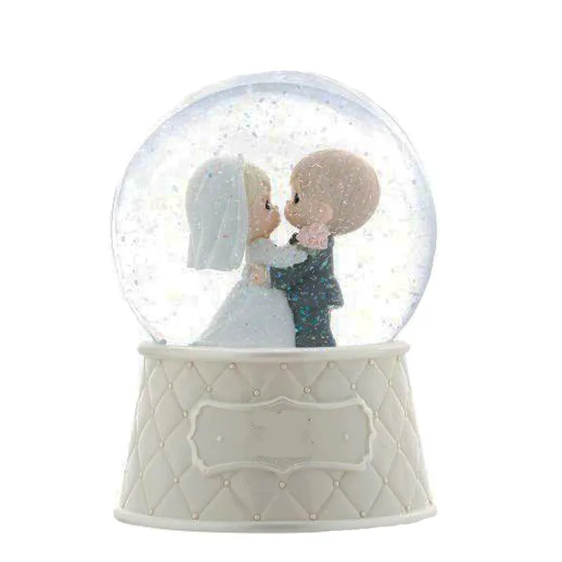 Op Maat Gemaakte Mooie Gepersonaliseerde Goedkope Kerst Vogel Paar Liefde Bruiloft Water Globe Gunsten Custom Winkel Naam Sneeuwbol Cadeau