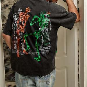 Camiseta con serigrafía personalizada Camiseta Vintage para hombre Camiseta con estampado gráfico - Product Image 4