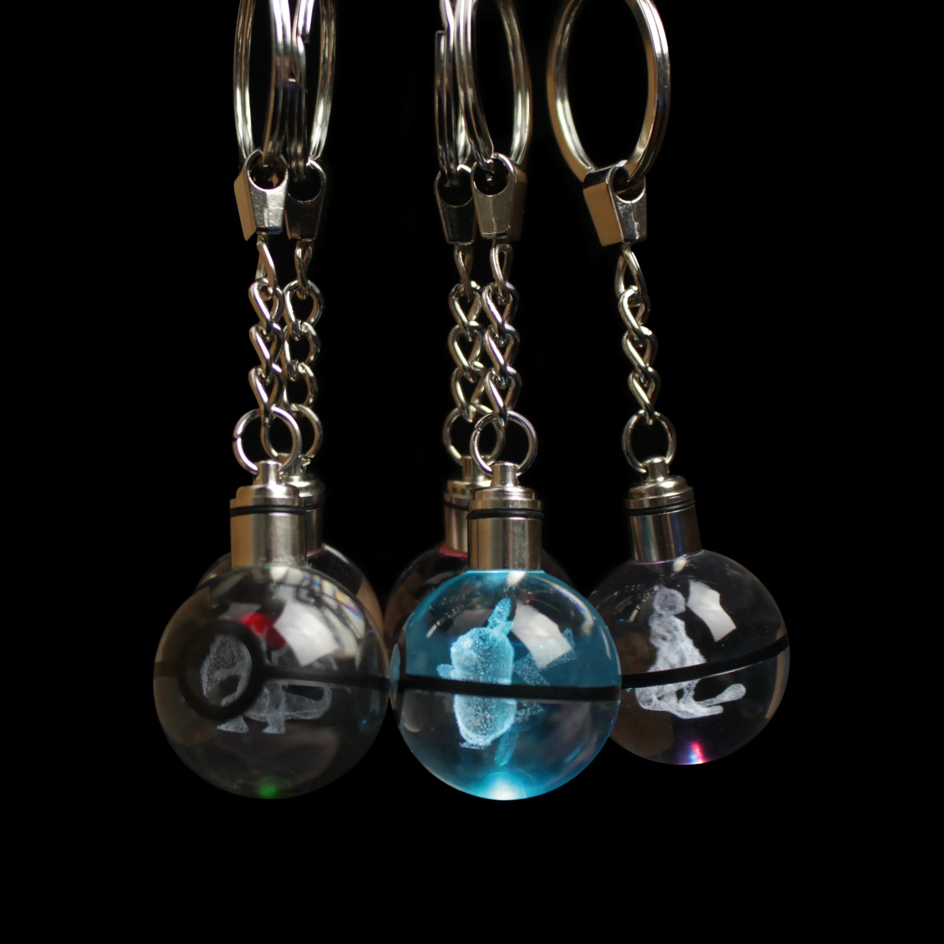מתנות של אוהדי פוקימון Mewtwo Go Crystal מחזיק מפתחות כדור משחק 3D