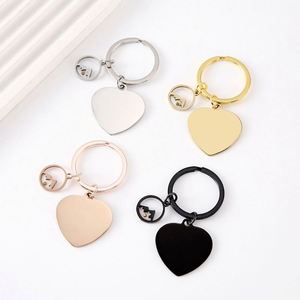 Llavero de Metal en Forma de Corazón, Grabado Láser con Logotipo Personalizado, Impresión a Color, Foto, Material en Blanco para DIY - Product Image 2