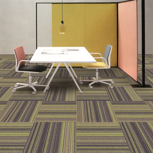 Carreaux de <span class=keywords><strong>tapis</strong></span> de maison de luxe en PP Taille américaine 24x24 pouces <span class=keywords><strong>Tapis</strong></span> et <span class=keywords><strong>tapis</strong></span> de <span class=keywords><strong>bureau</strong></span> d'hôtel Carreaux de moquette amovibles modulaires commerciaux - Product Image 4