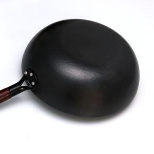 กระทะเหล็ก ลายเกล็ดปลา ปรุงอาหารได้ทันที ไม่ต้องปรุงแต่ง ไม่ติดกระทะ ทนสนิม กระจายความร้อนสม่ำเสมอ สำหรับทำอาหารที่บ้าน - Product Image 5