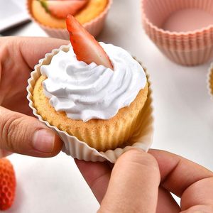 Silicone Cupcake Baking Cups Reusable Muffin Liners Cupcake Wrapper Cups Holders for Muffins Cupcakes and Candies - Product Image 2
